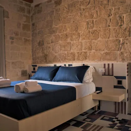 招待所 La Felicia 3*